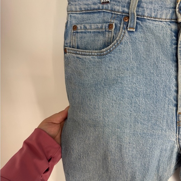 Levi’s Light Wash High Rise Skinny Leg Casual Denim Jeans - Picture 4 of 5